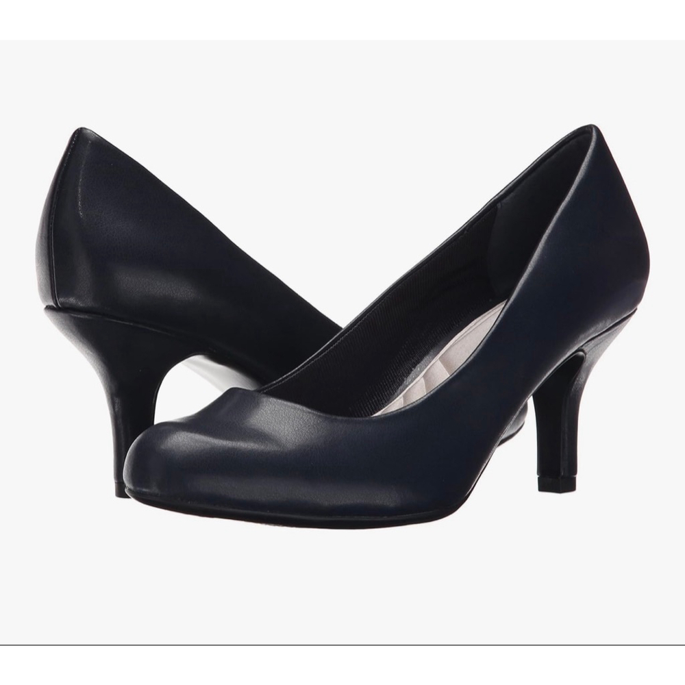 NEW Blue Easy Street Women's Passion Dress Pump 8.5N